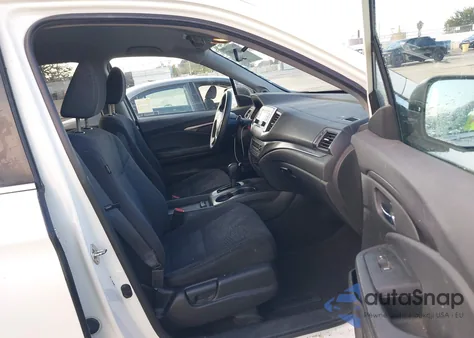 2017 Honda Pilot Lx z USA, uszkodzony, nr VIN 5FNYF5H19HB023107